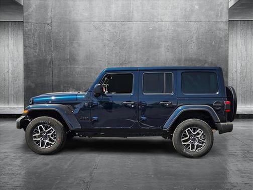2025 Jeep Wrangler 4-Door Sahara 4x4