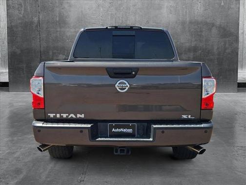2017 Nissan Titan SL