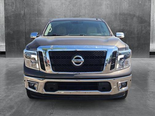 2017 Nissan Titan SL