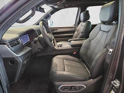 Baltic Gray Metallic Clearcoat 2026 Jeep Grand Wagoneer Upland