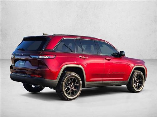2025 Jeep Grand Cherokee Altitude