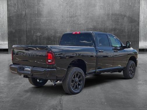 2025 RAM 2500 Big Horn Crew Cab 4x4 6'4' Box