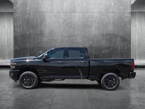 2025 RAM 2500 Big Horn Crew Cab 4x4 6'4' Box