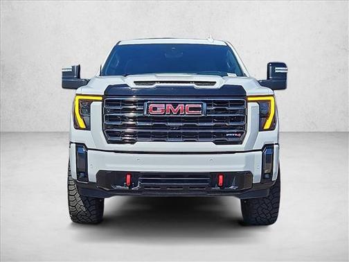 Summit White 2024 GMC Sierra 2500 AT4