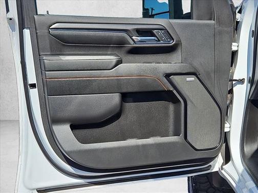 Summit White 2024 GMC Sierra 2500 AT4
