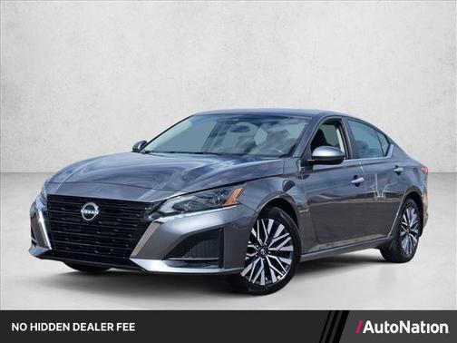 Gun Metallic 2024 Nissan Altima 2.5 SV