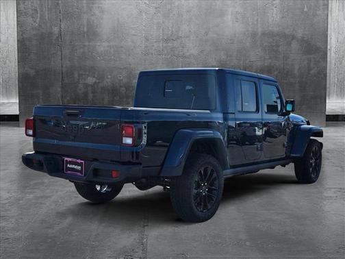 2025 Jeep Gladiator Nighthawk