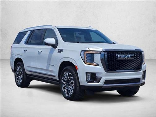 White Frost Tricoat 2023 GMC Yukon Denali Ultimate