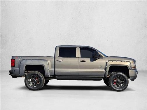 2017 Chevrolet Silverado 1500 2LT