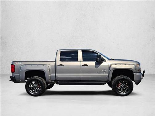 2017 Chevrolet Silverado 1500 2LT