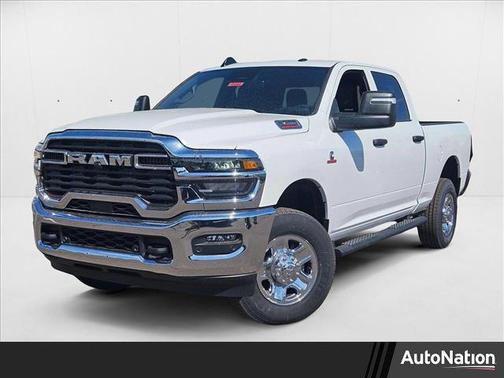 2025 RAM 2500 Tradesman Crew Cab 4x4 6'4' Box