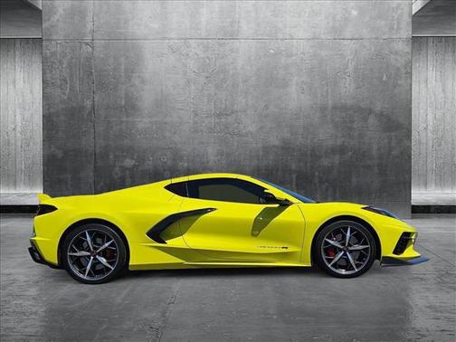 2022 Chevrolet Corvette Stingray w/2LT
