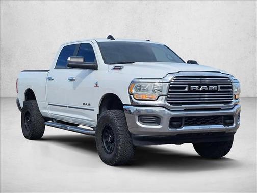 Bright White Clearcoat 2020 RAM 2500 Big Horn Crew Cab 4x4 6'4' Box