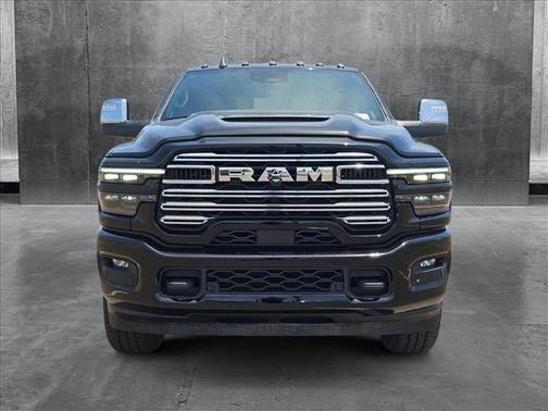 2025 RAM 2500 Laramie Crew Cab 4x4 6'4' Box