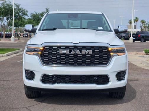 Ivory White Tri-Coat Pearlcoat 2026 RAM 1500 ST