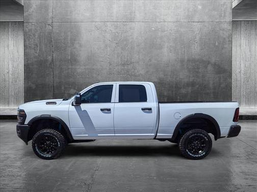 2025 RAM 2500 Tradesman Crew Cab 4x4 6'4' Box