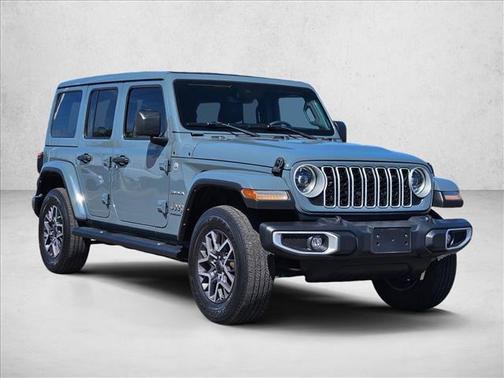 Anvil Clear Coat 2024 Jeep Wrangler 4-Door Sahara 4x4