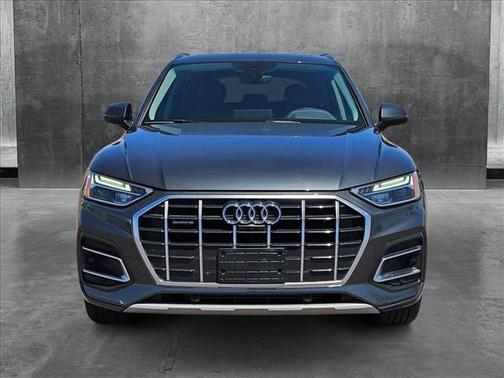 2023 Audi Q5 40 Premium Plus