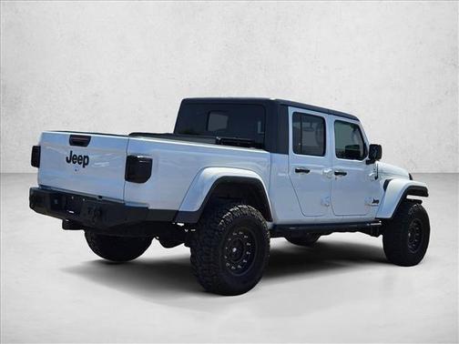 Bright White Clearcoat 2022 Jeep Gladiator Sport S