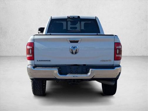 2020 RAM 3500 Laramie Crew Cab 4x4 8' Box