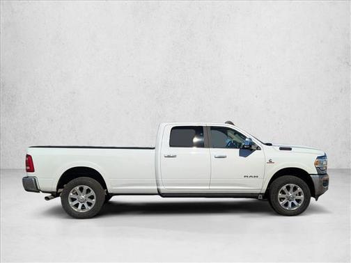 2020 RAM 3500 Laramie Crew Cab 4x4 8' Box