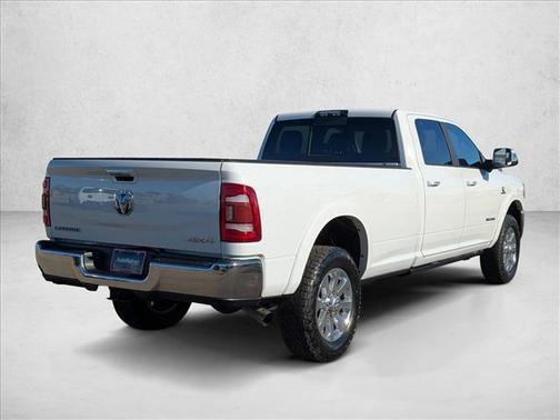 2020 RAM 3500 Laramie Crew Cab 4x4 8' Box