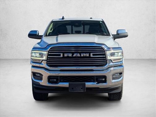 2020 RAM 3500 Laramie Crew Cab 4x4 8' Box