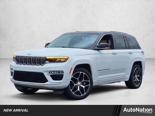 2023 Jeep Grand Cherokee Summit