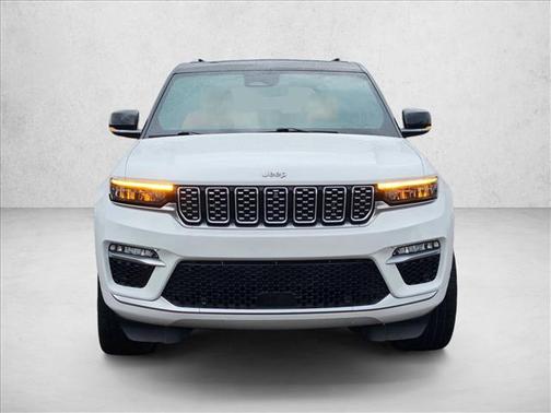 2023 Jeep Grand Cherokee Summit