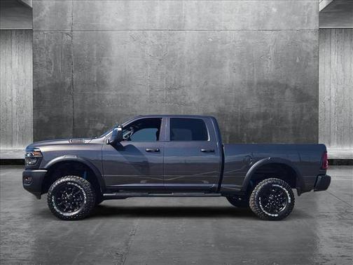 2025 RAM 2500 Tradesman Crew Cab 4x4 6'4' Box