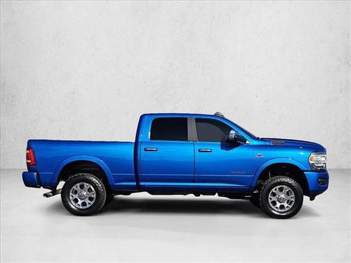 2021 RAM 2500 Laramie Crew Cab 4x4 6'4' Box