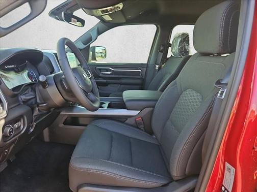 Molten Red Pearlcoat 2026 RAM 1500 Big Horn/Lone Star