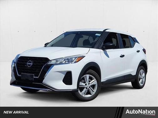 2024 Nissan Kicks S