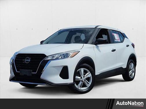 2024 Nissan Kicks S