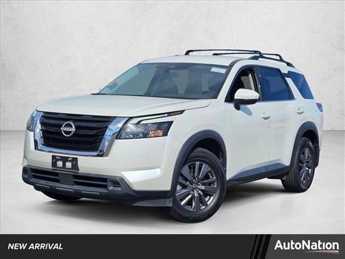 2024 Nissan Pathfinder SV FWD