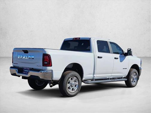 2025 RAM 2500 Big Horn Crew Cab 4x4 6'4' Box