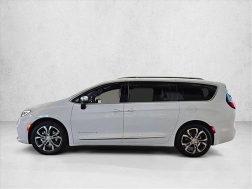 2026 Chrysler Pacifica L