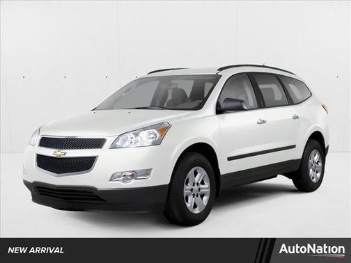 White 2012 Chevrolet Traverse LT