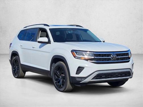 2023 Volkswagen Atlas 3.6L SE w/Technology