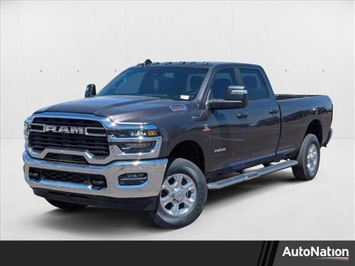 2025 RAM 2500 Big Horn Crew Cab 4x4 8' Box