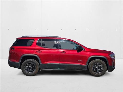 2022 GMC Acadia AWD AT4