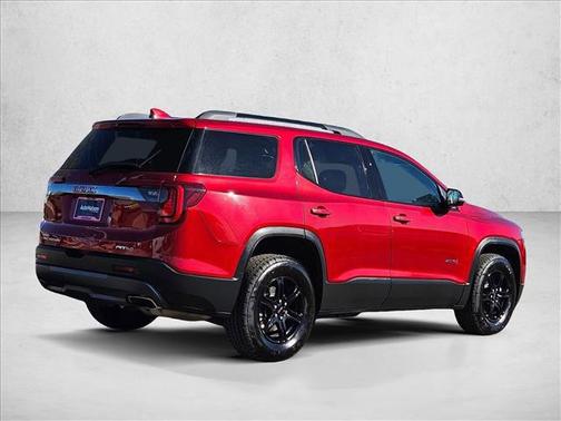 2022 GMC Acadia AWD AT4