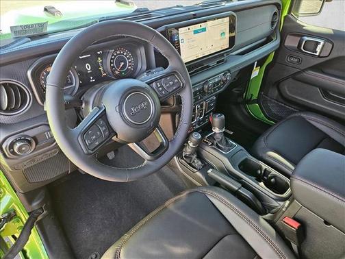 Mojito Clearcoat 2026 Jeep Wrangler Rubicon