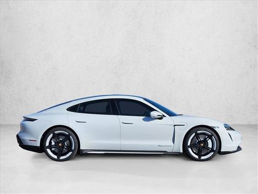 Carrara White Metallic 2021 Porsche Taycan 4S