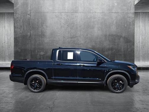 2022 Honda Ridgeline Black