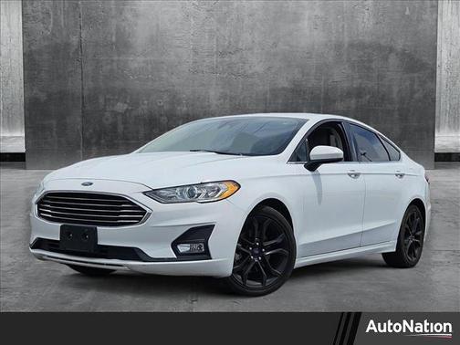 2019 Ford Fusion SE