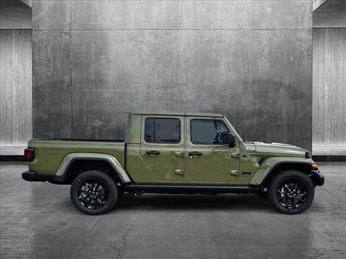 2025 Jeep Gladiator Nighthawk