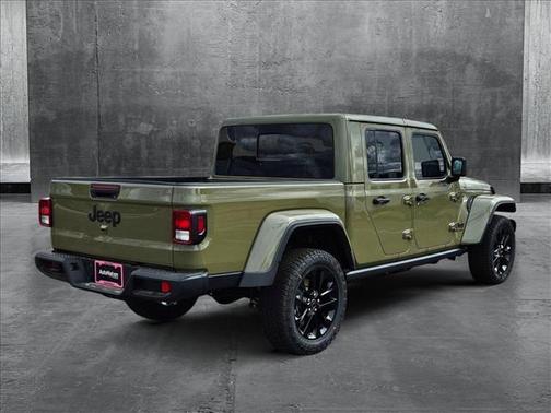 2025 Jeep Gladiator Nighthawk