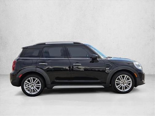 2022 MINI Countryman Cooper