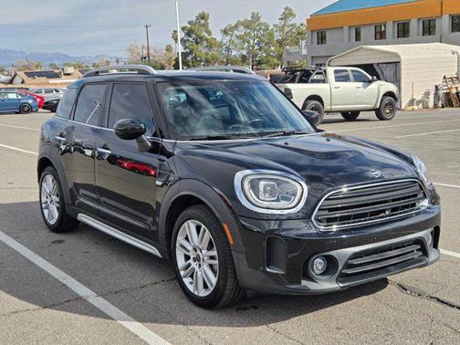 Midnight Black Metallic 2022 MINI Countryman Cooper